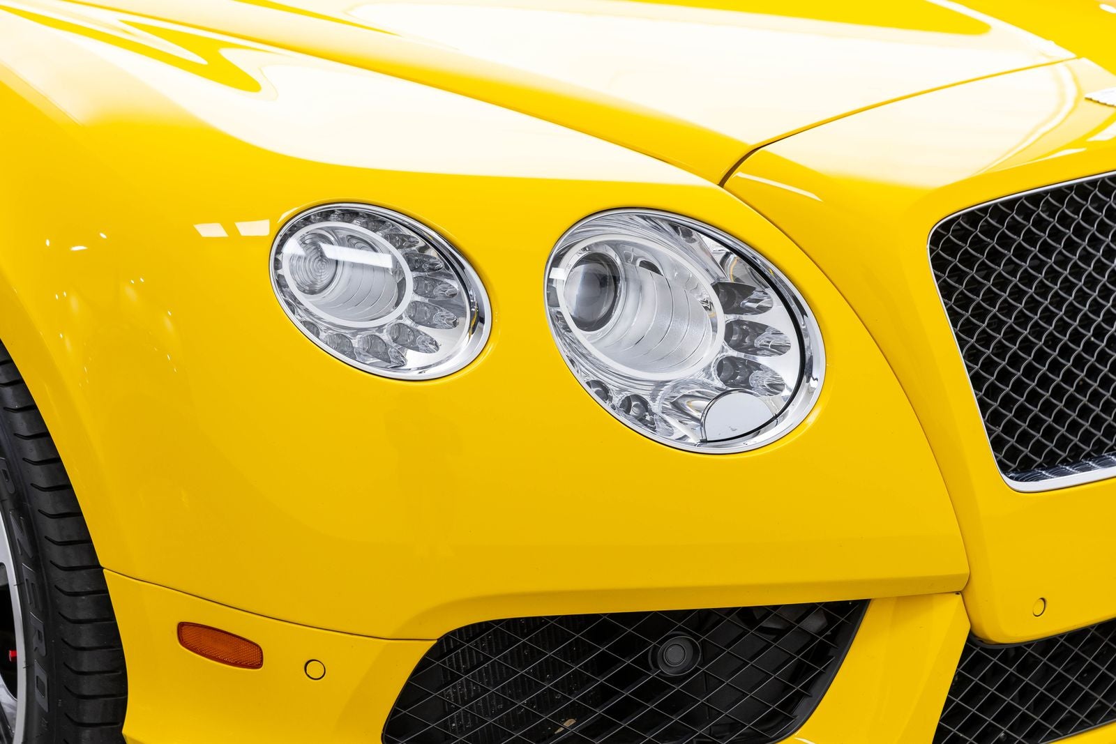 Bentley Continental GT V8 S de 2 puertas, versión cupé, 2014