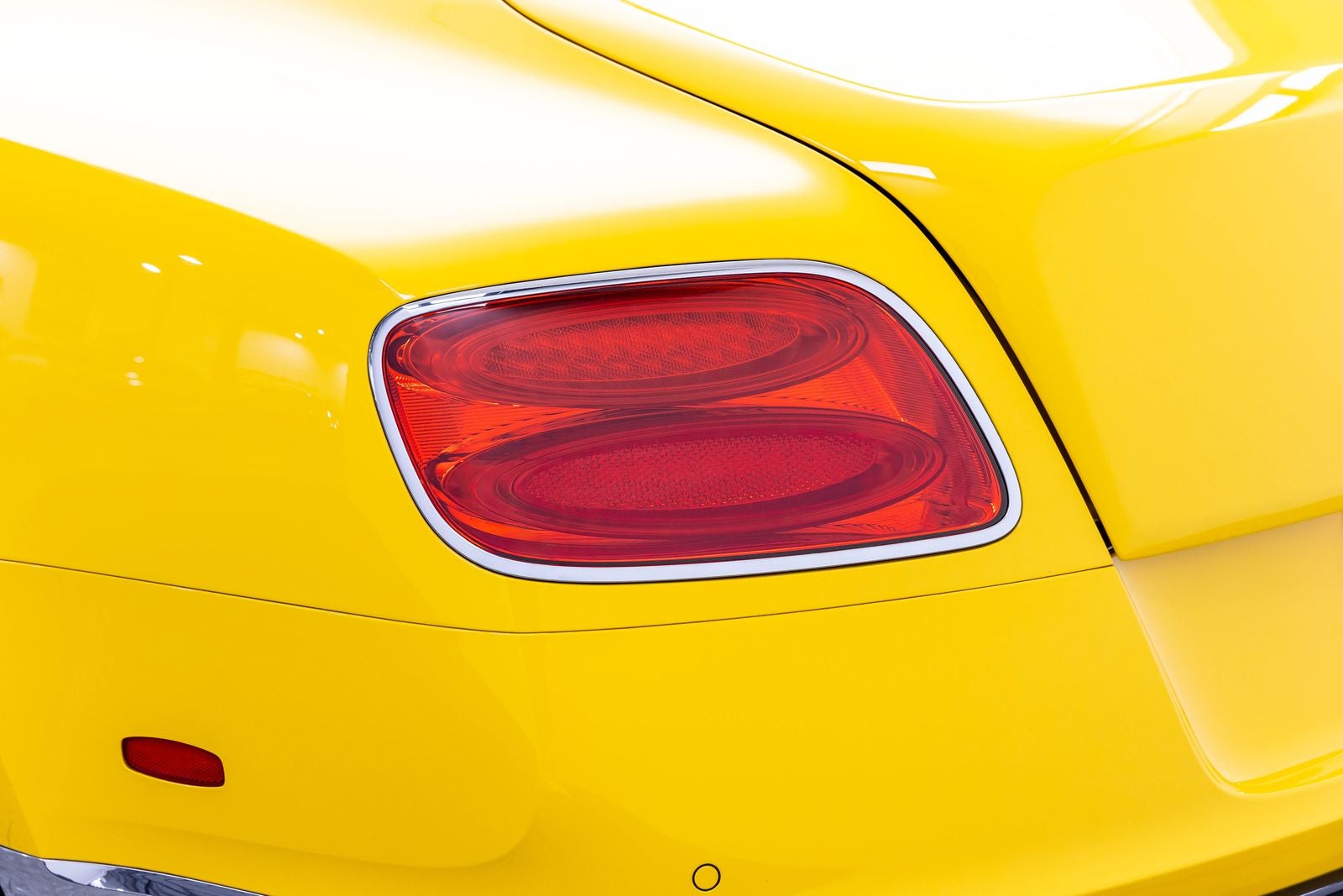 Bentley Continental GT V8 S de 2 puertas, versión cupé, 2014