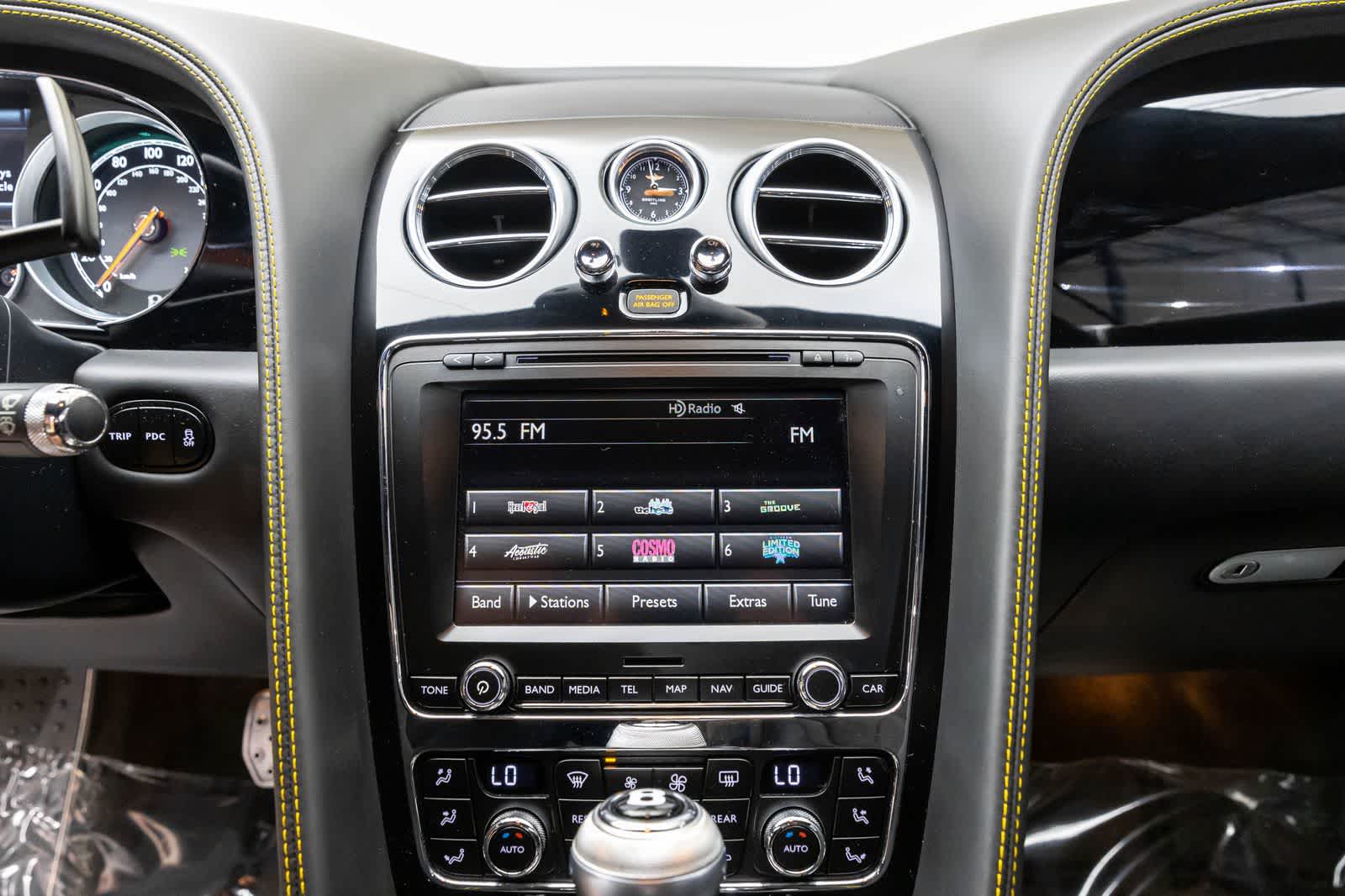 Bentley Continental GT V8 S de 2 puertas, versión cupé, 2014