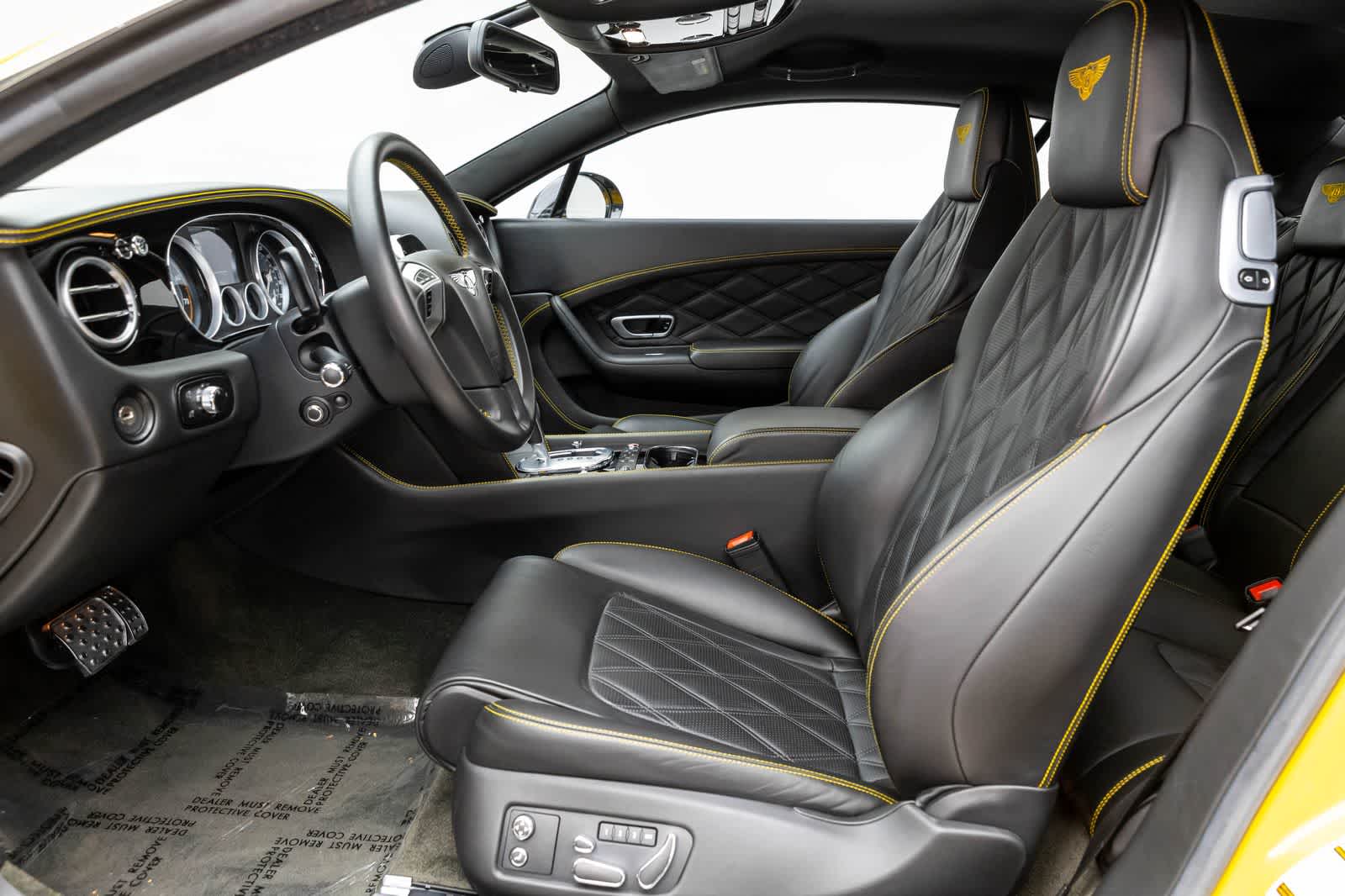 Bentley Continental GT V8 S de 2 puertas, versión cupé, 2014