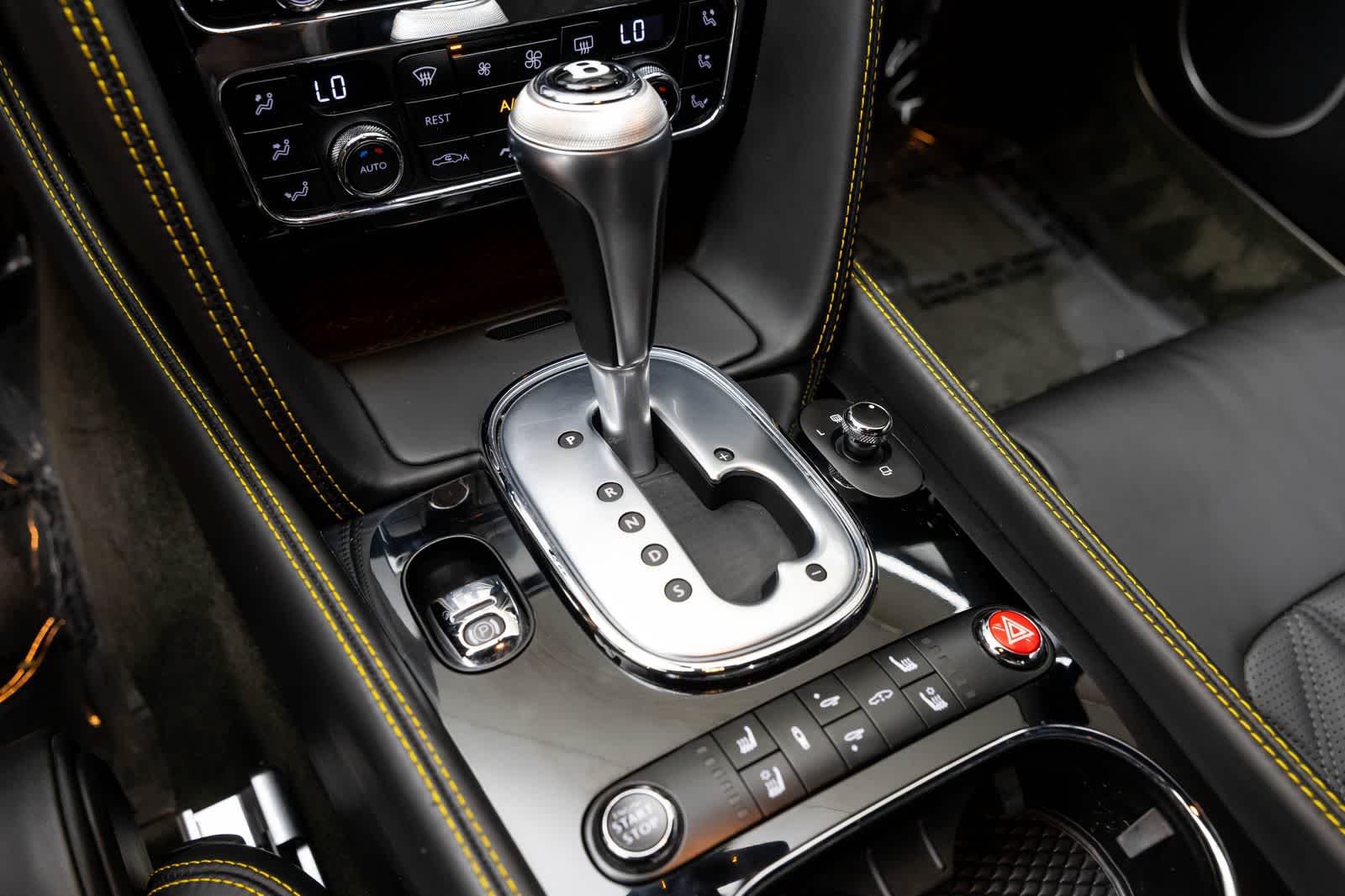 Bentley Continental GT V8 S de 2 puertas, versión cupé, 2014