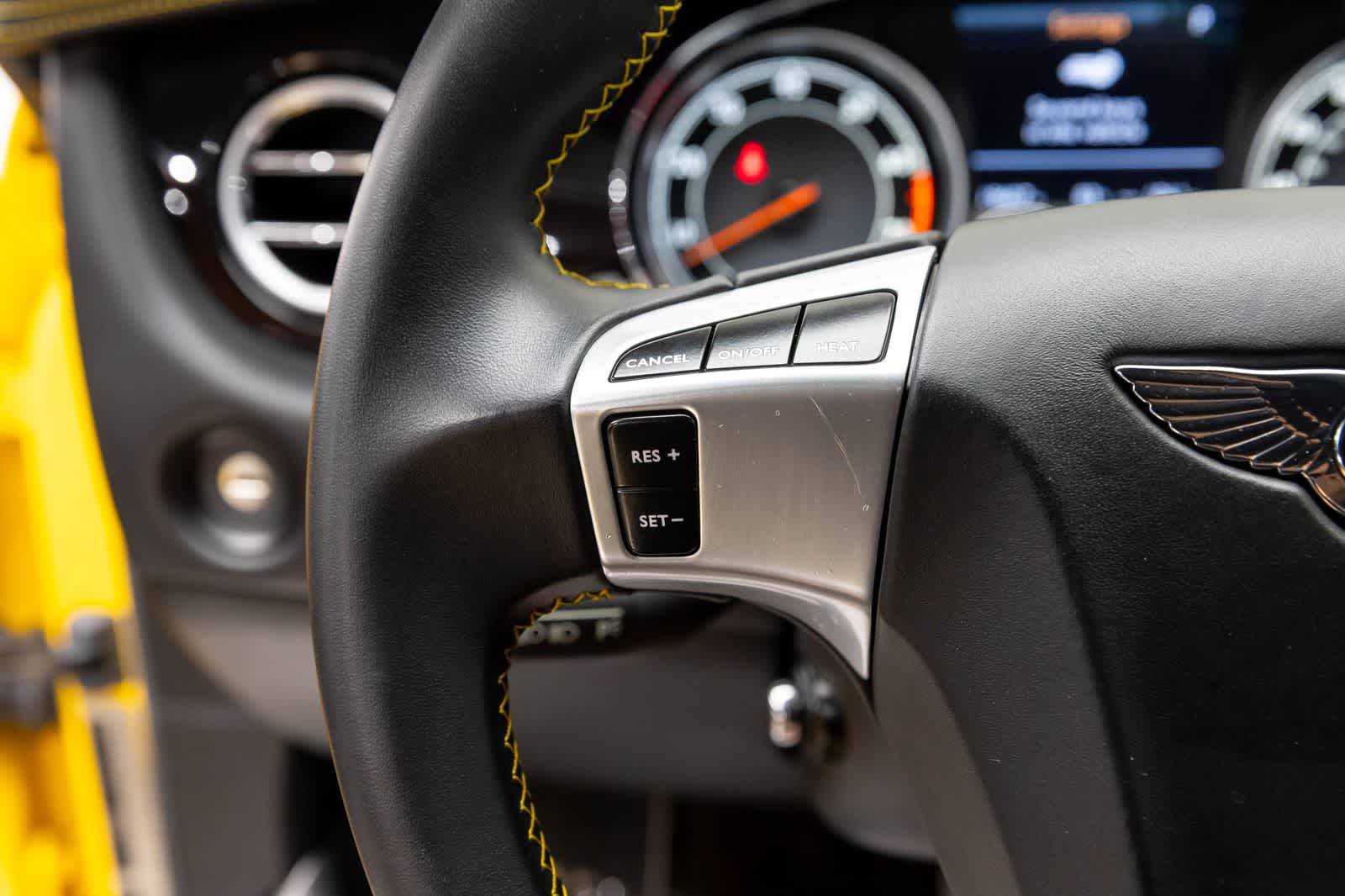 Bentley Continental GT V8 S de 2 puertas, versión cupé, 2014