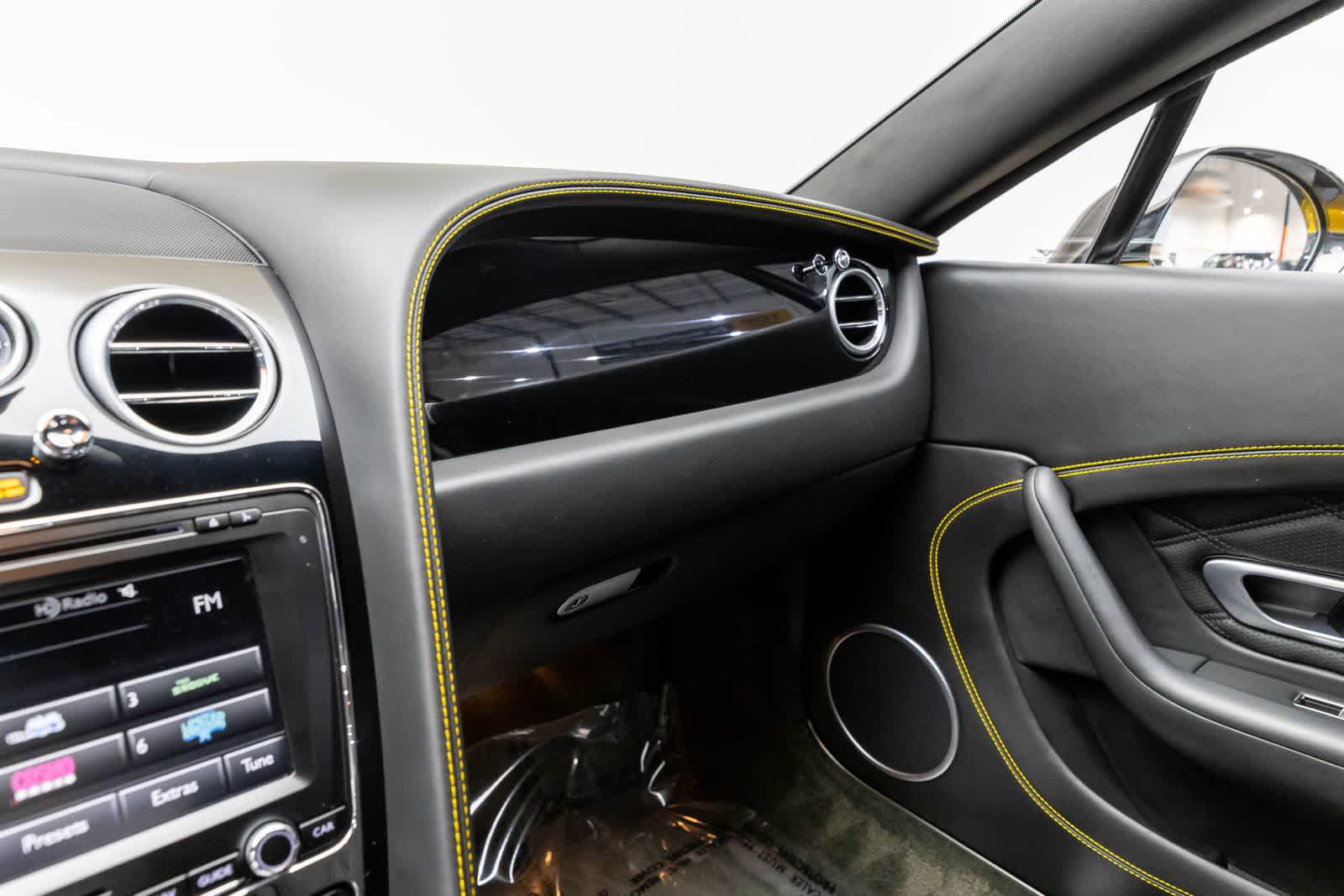 Bentley Continental GT V8 S de 2 puertas, versión cupé, 2014