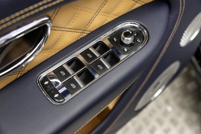 Bentley Bentayga V8 2021