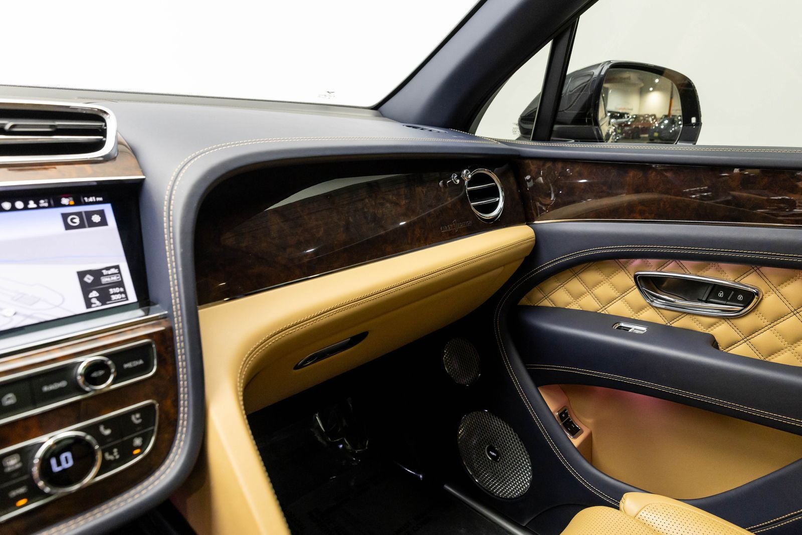 Bentley Bentayga V8 2021