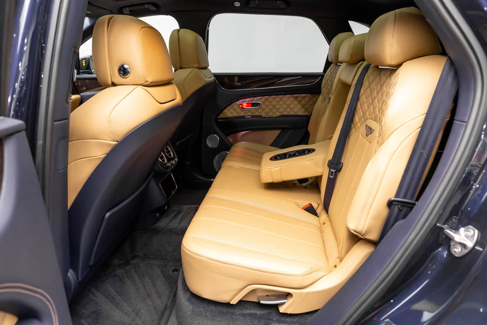 Bentley Bentayga V8 2021