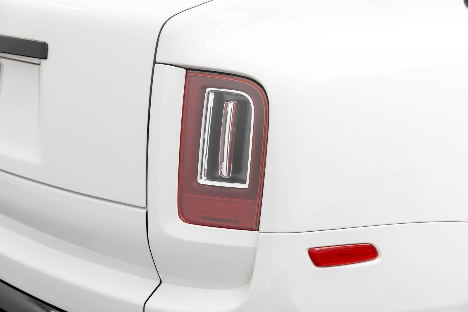 Rolls-Royce Cullinan SUV 2020