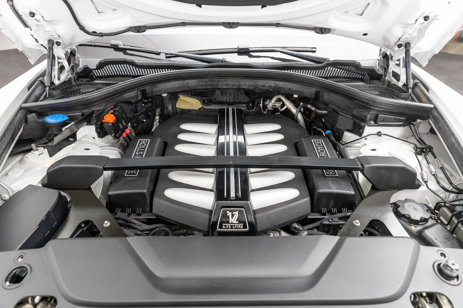 Rolls-Royce Cullinan SUV 2020