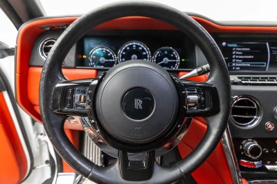 Rolls-Royce Cullinan SUV 2020