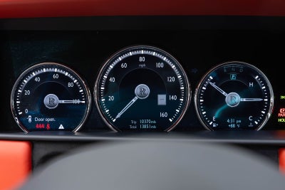 Rolls-Royce Cullinan SUV 2021