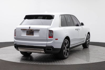 Rolls-Royce Cullinan SUV 2021