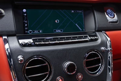 Rolls-Royce Cullinan SUV 2021