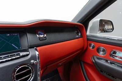 Rolls-Royce Cullinan SUV 2021