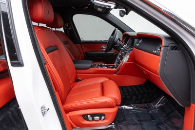 Rolls-Royce Cullinan SUV 2021