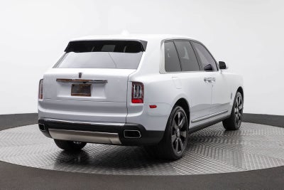 Rolls-Royce Cullinan SUV 2021