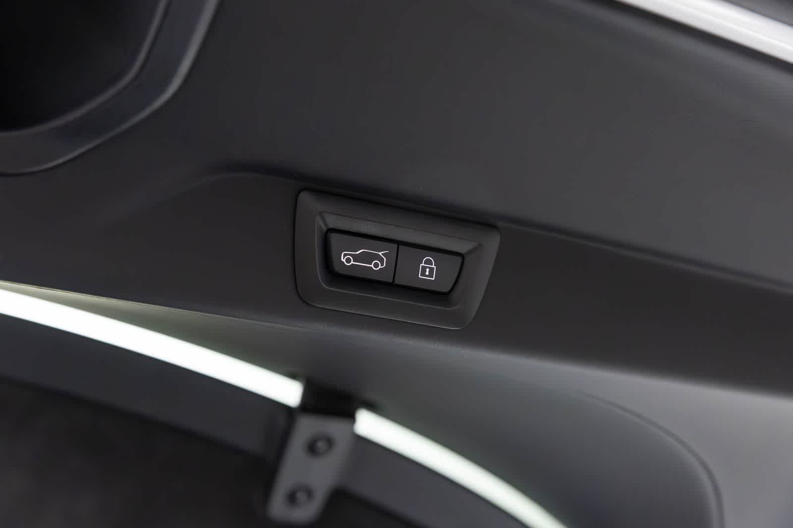 Rolls-Royce Cullinan SUV 2021
