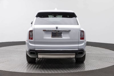 Rolls-Royce Cullinan SUV 2021