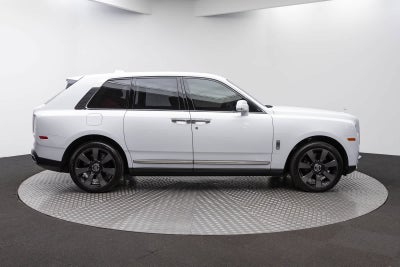 Rolls-Royce Cullinan SUV 2021