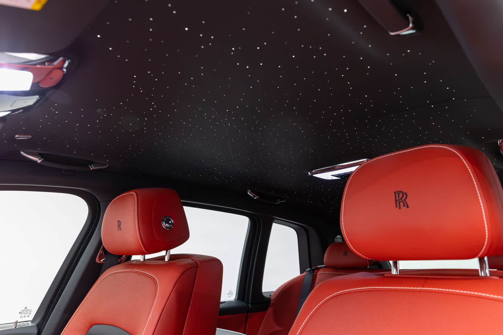 Rolls-Royce Cullinan SUV 2021