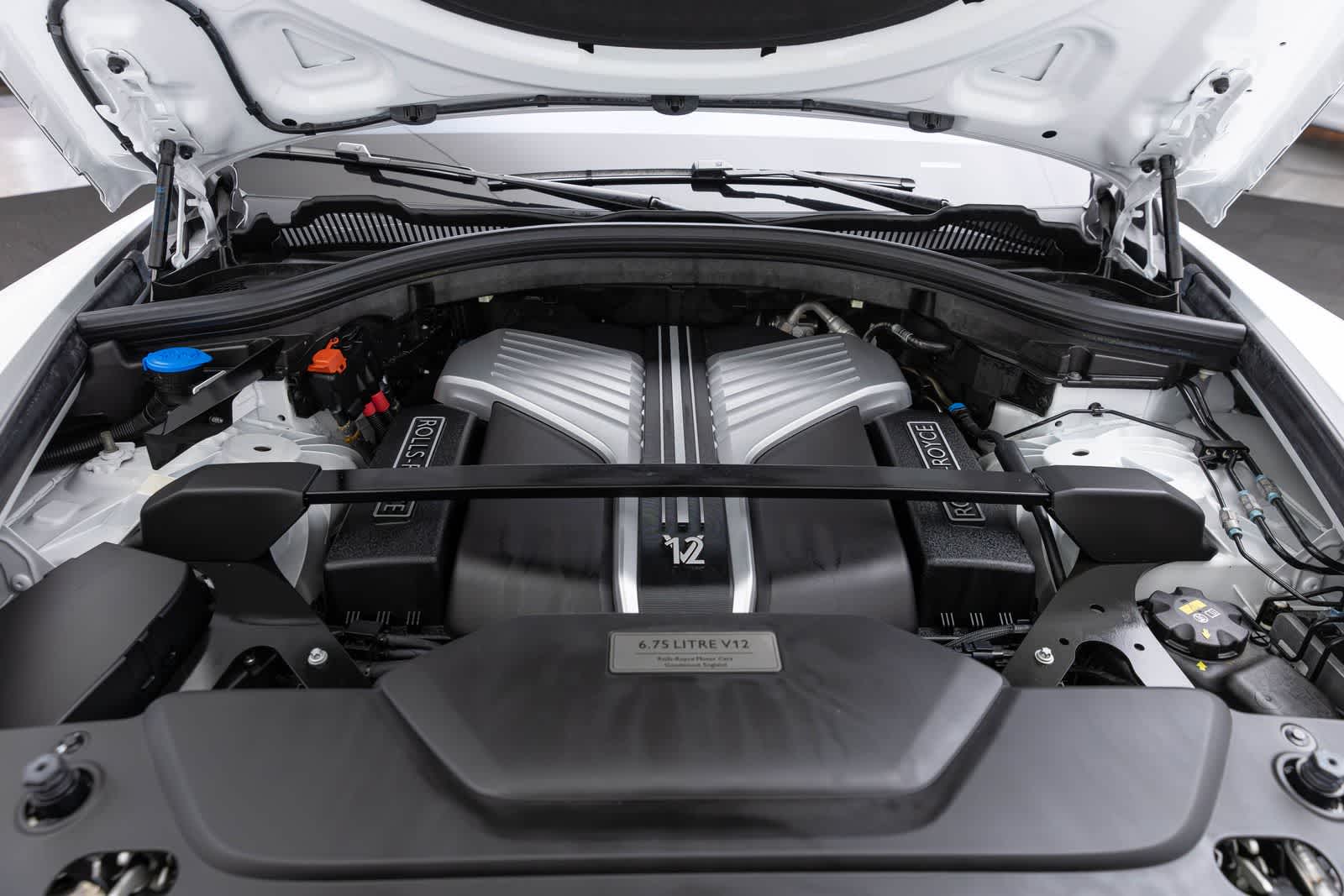 Rolls-Royce Cullinan SUV 2021