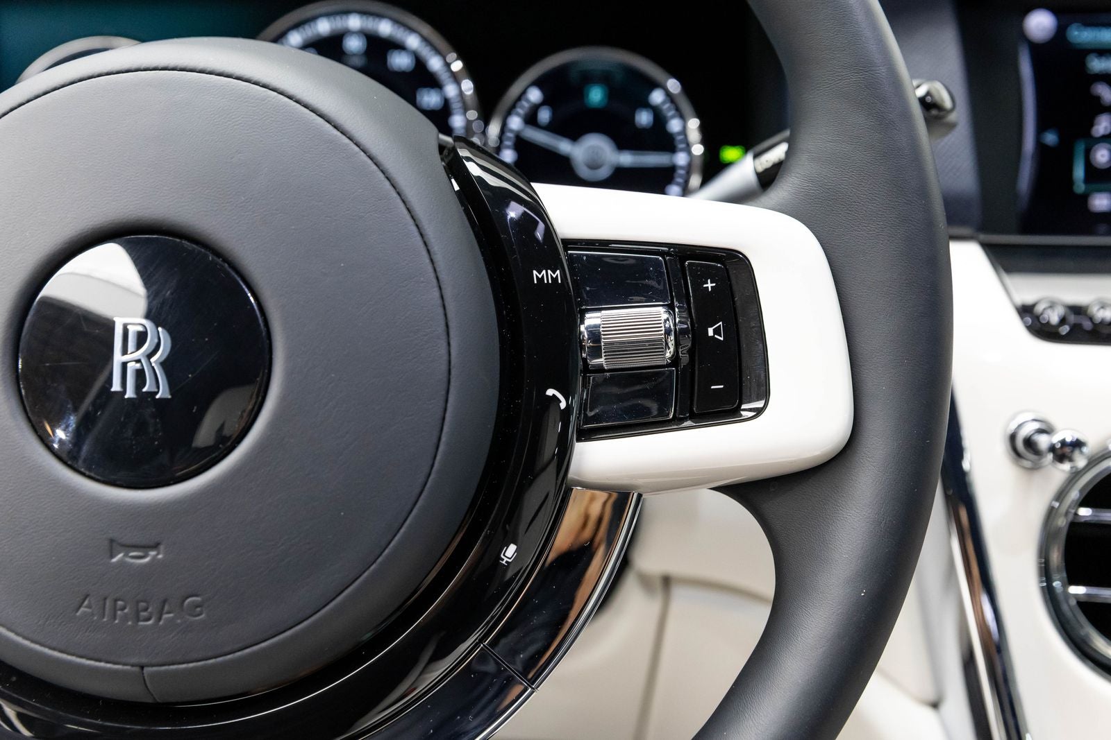 Rolls-Royce Cullinan SUV 2023