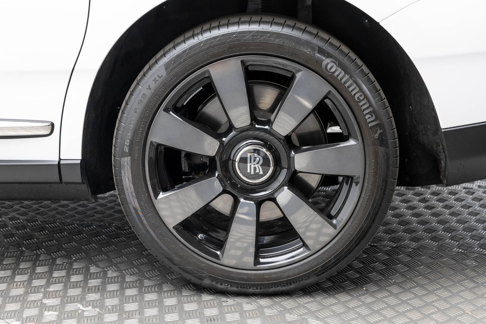 Rolls-Royce Cullinan SUV 2023