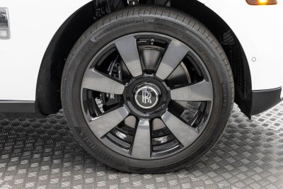 Rolls-Royce Cullinan SUV 2023