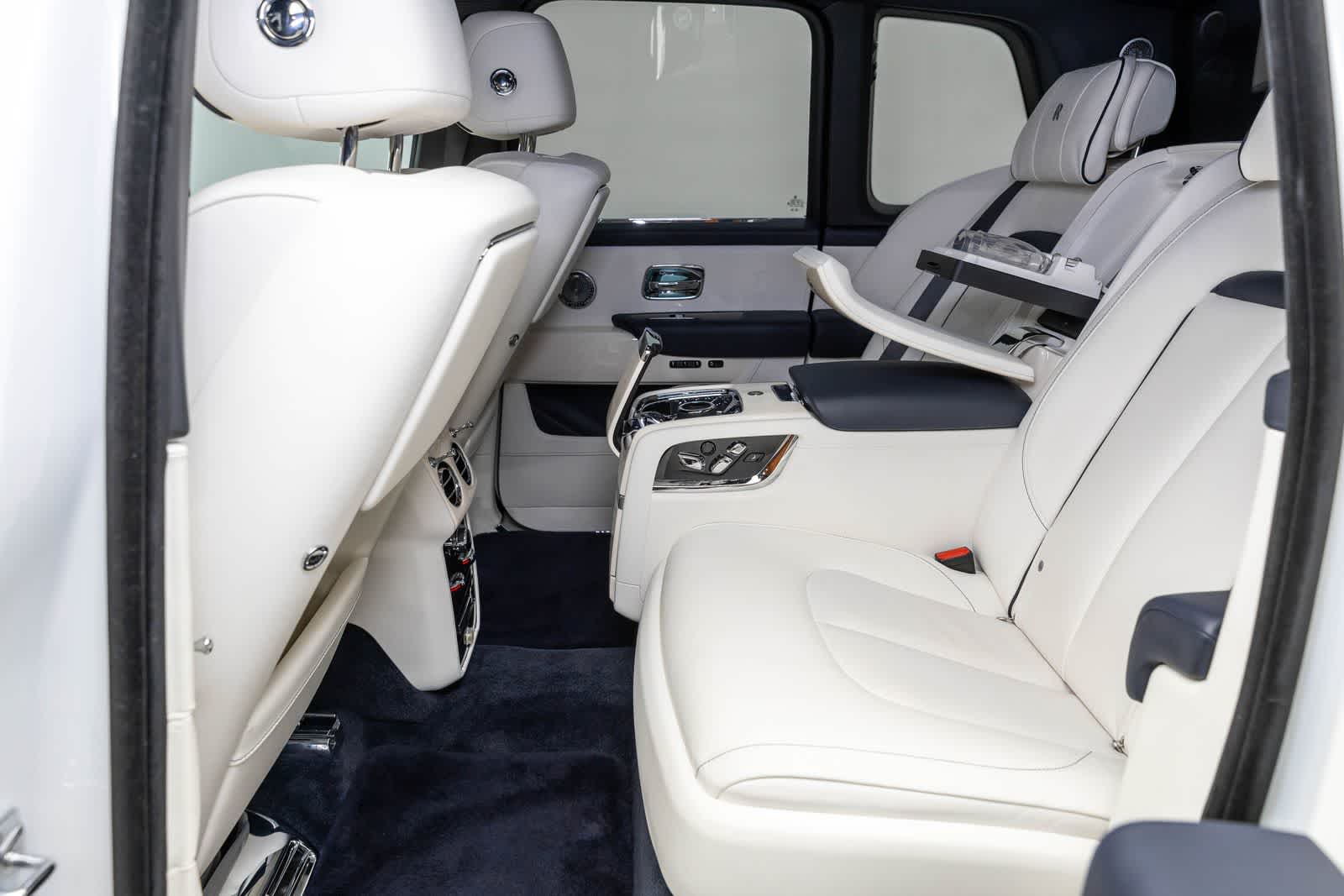 Rolls-Royce Cullinan SUV 2023