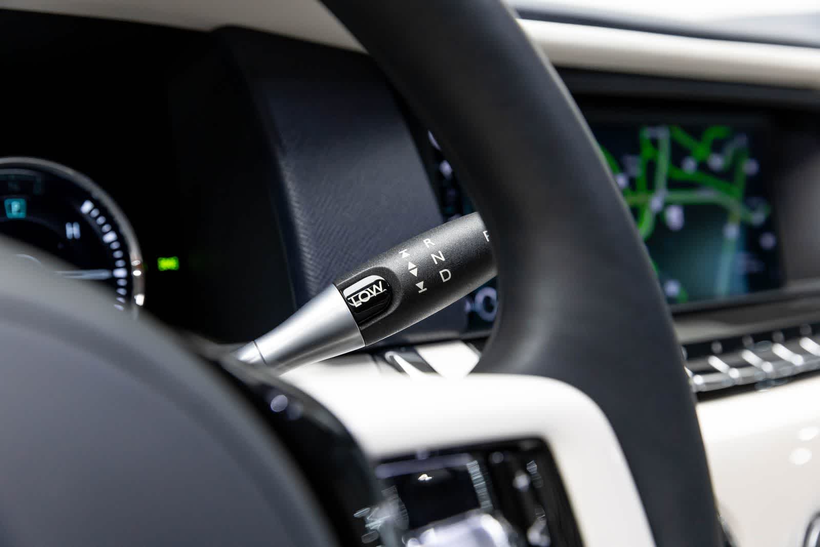 Rolls-Royce Cullinan SUV 2023