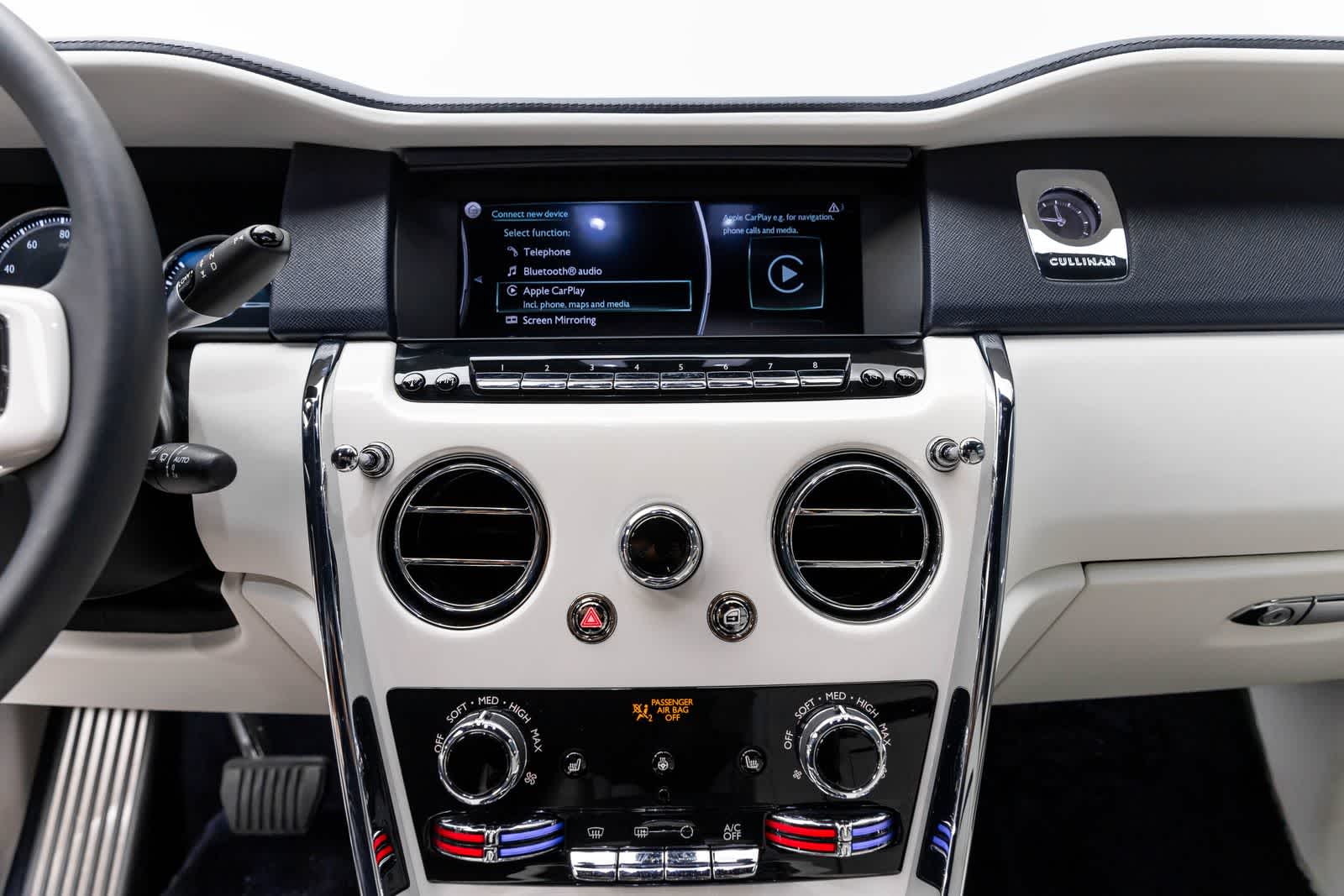 Rolls-Royce Cullinan SUV 2023