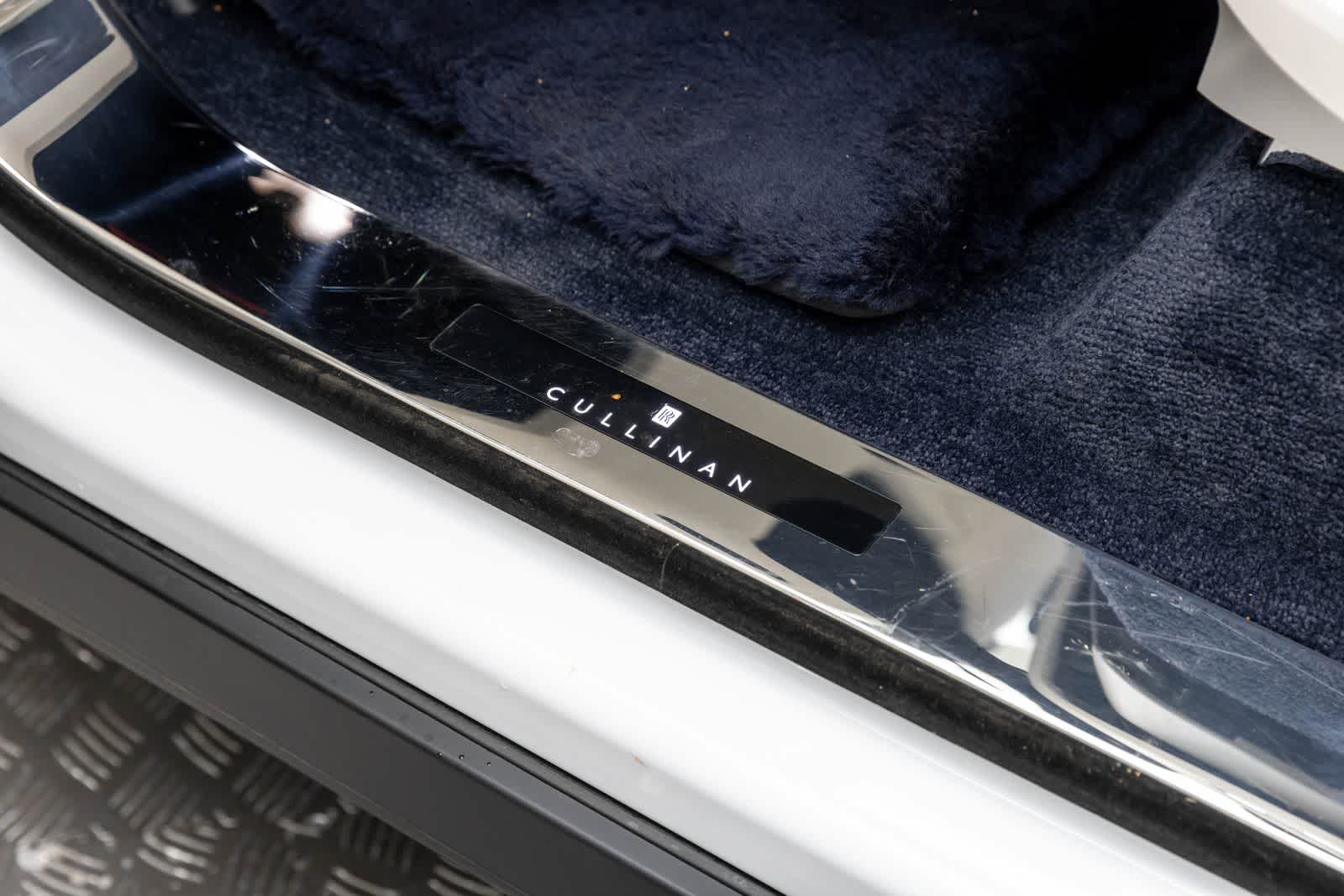 Rolls-Royce Cullinan SUV 2023