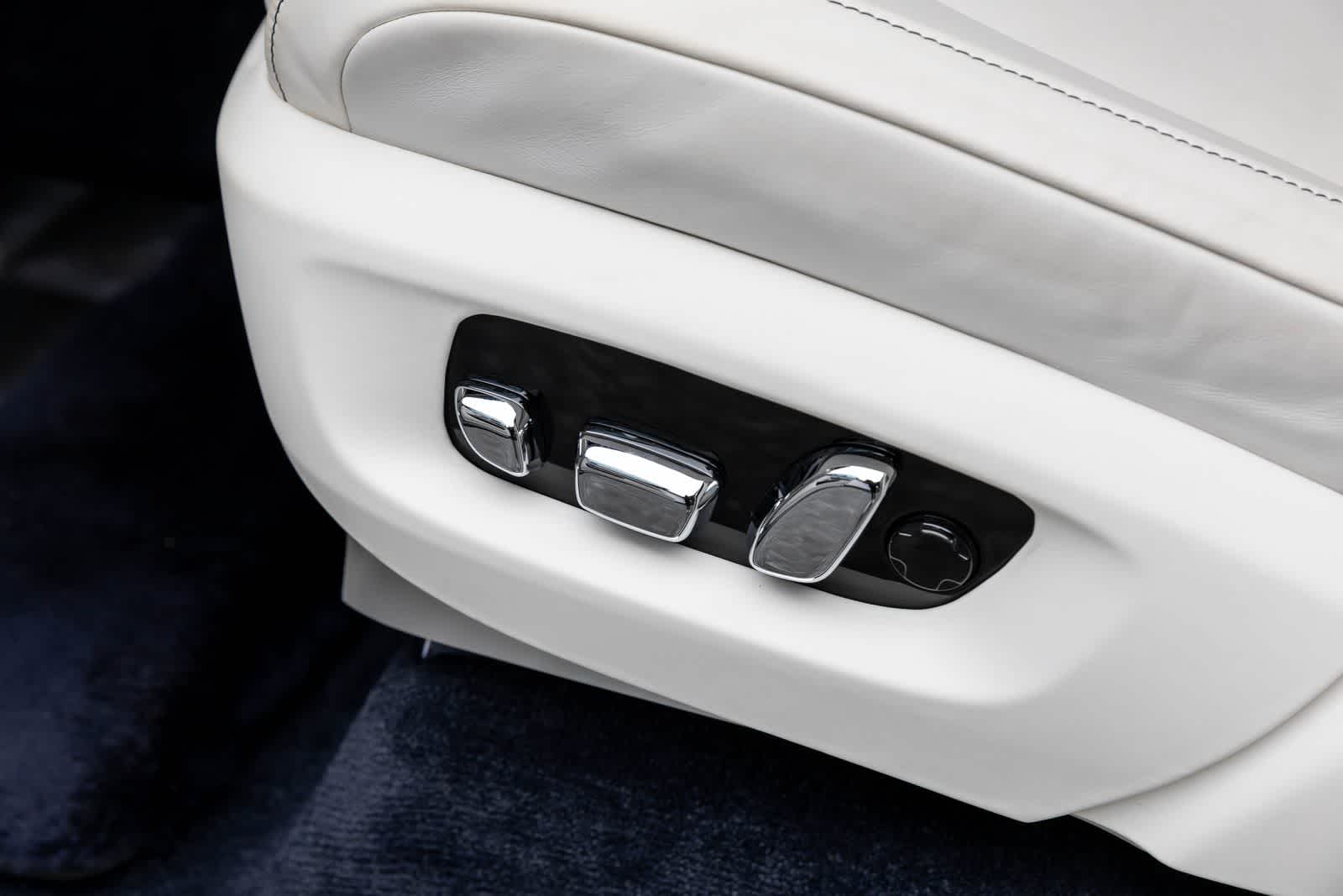 Rolls-Royce Cullinan SUV 2023