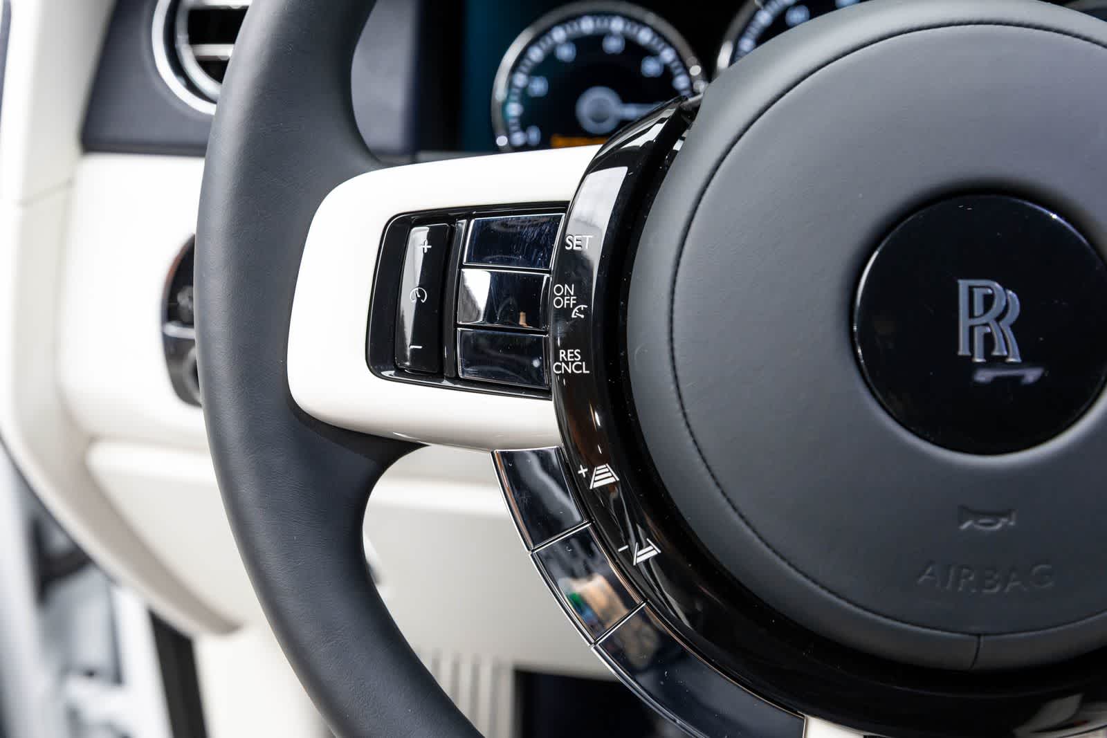 Rolls-Royce Cullinan SUV 2023