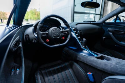 Bugatti Chiron Pure Sport 2023