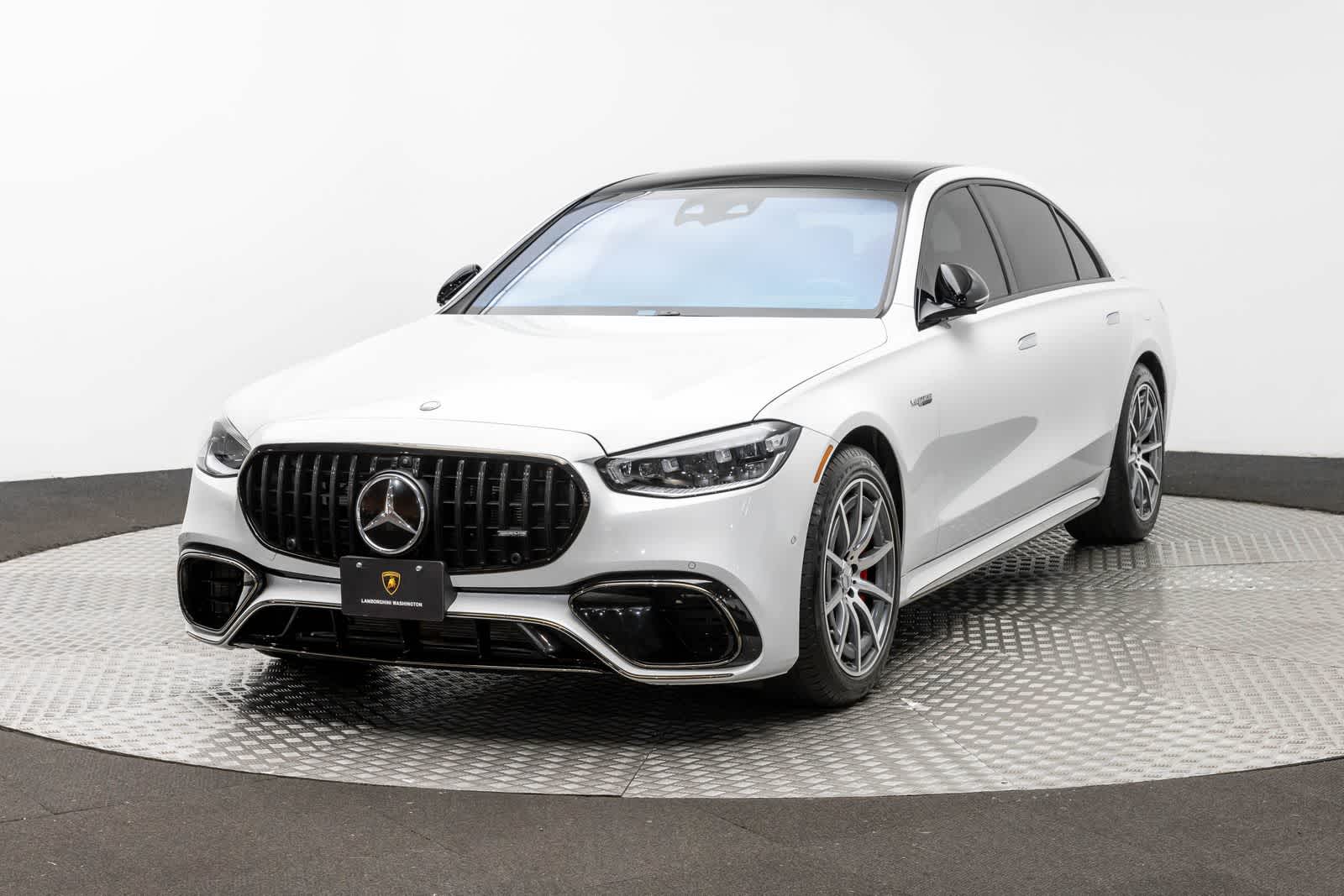 Mercedes-Benz AMG® S 63 E 2025 AMG® S 63 E