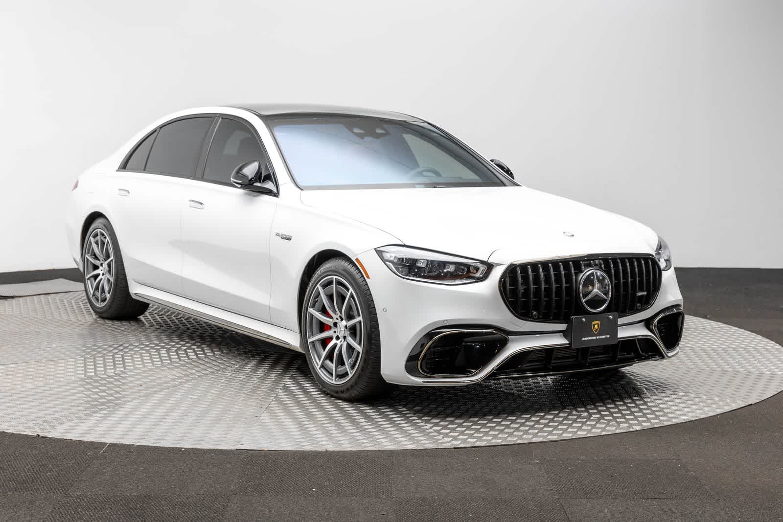 Mercedes-Benz AMG® S 63 E 2025 AMG® S 63 E