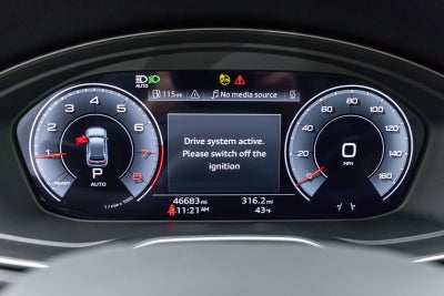 Audi Q5 S line Premium Plus 2024