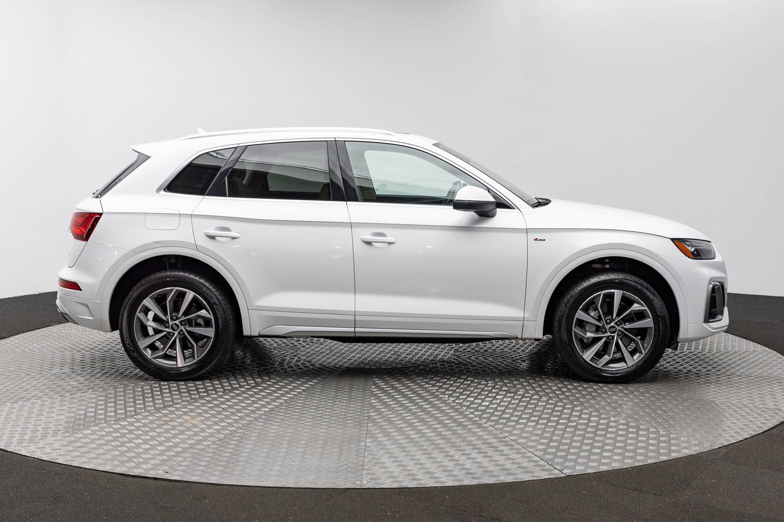 Audi Q5 S line Premium Plus 2024