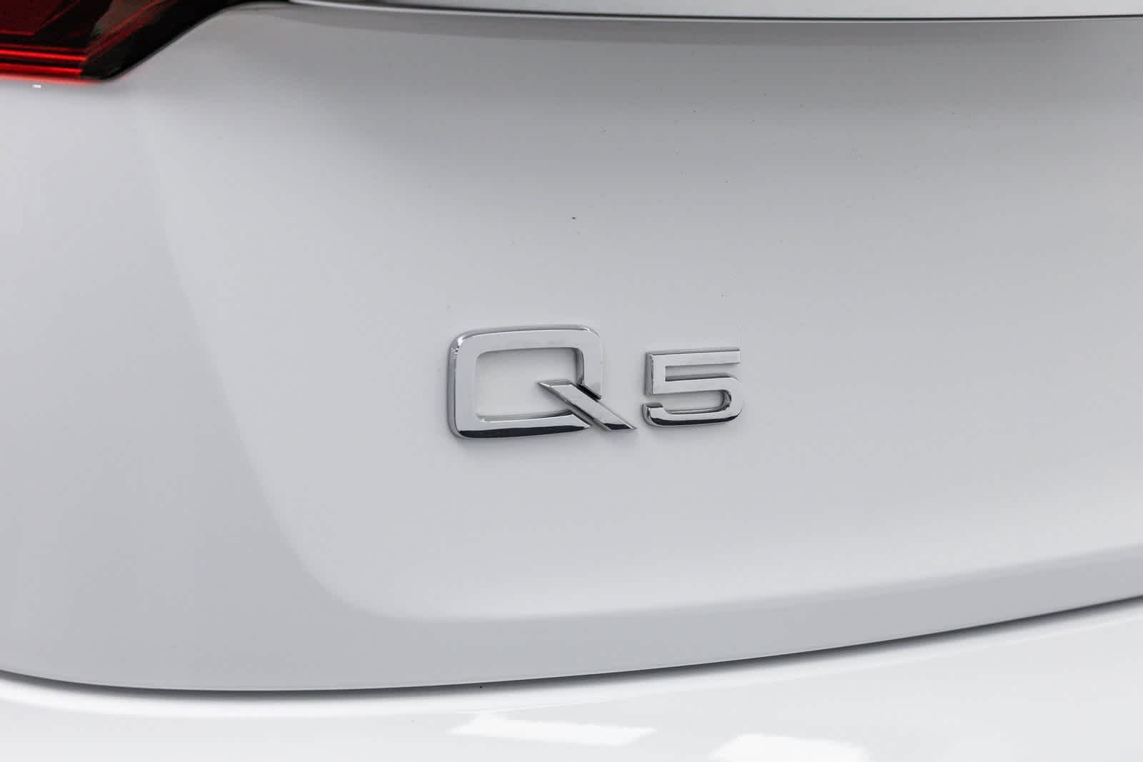 Audi Q5 S line Premium Plus 2024