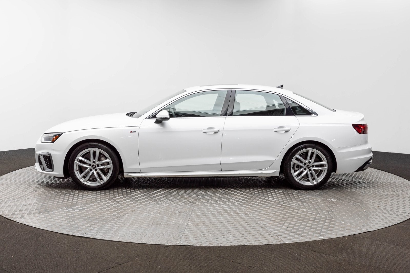 Audi A4 Sedán S line Premium Plus 2024