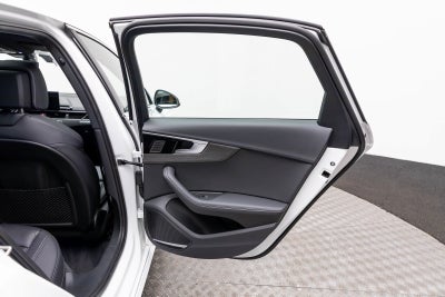 Audi A4 Sedán S line Premium Plus 2024