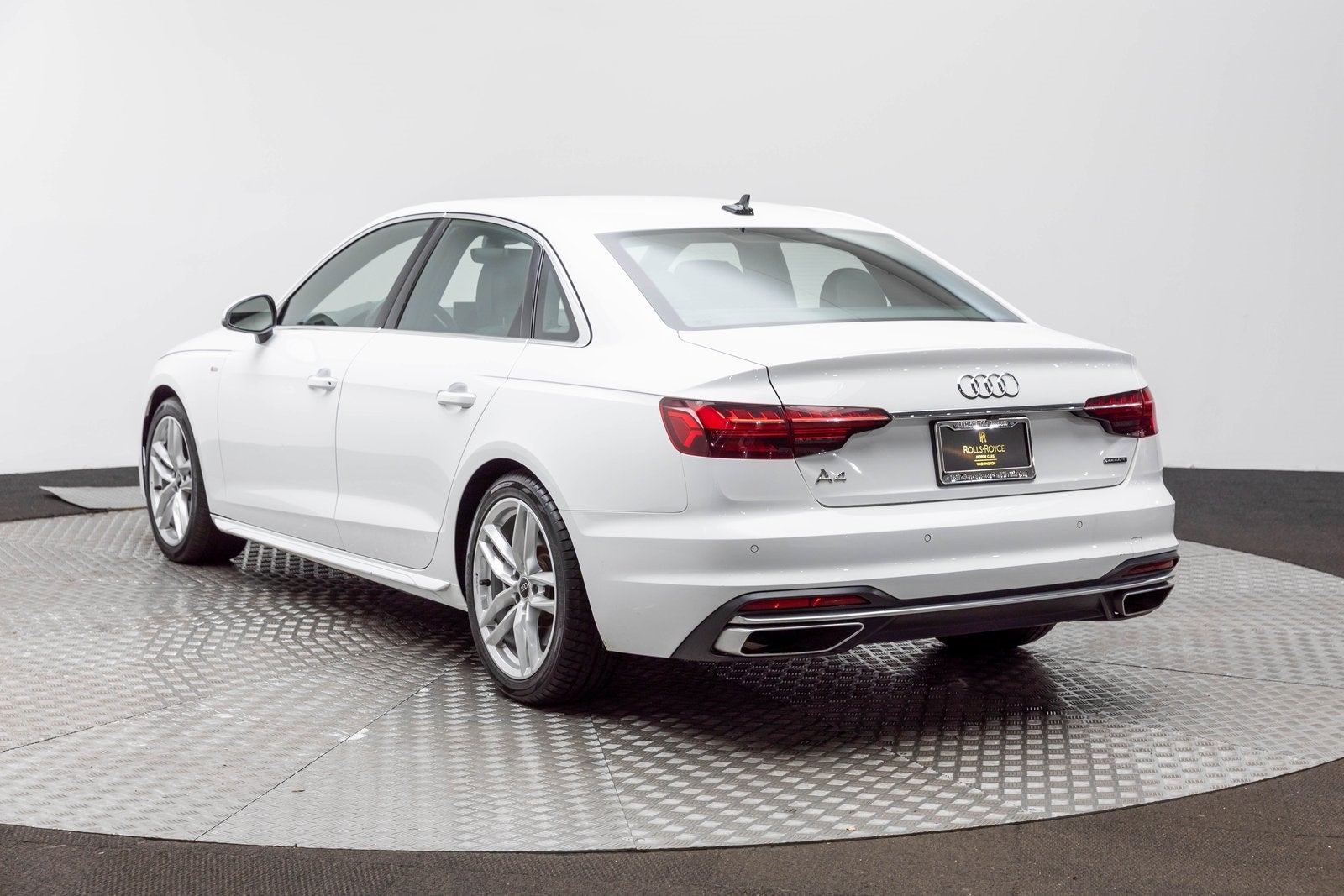 Audi A4 Sedán S line Premium Plus 2024