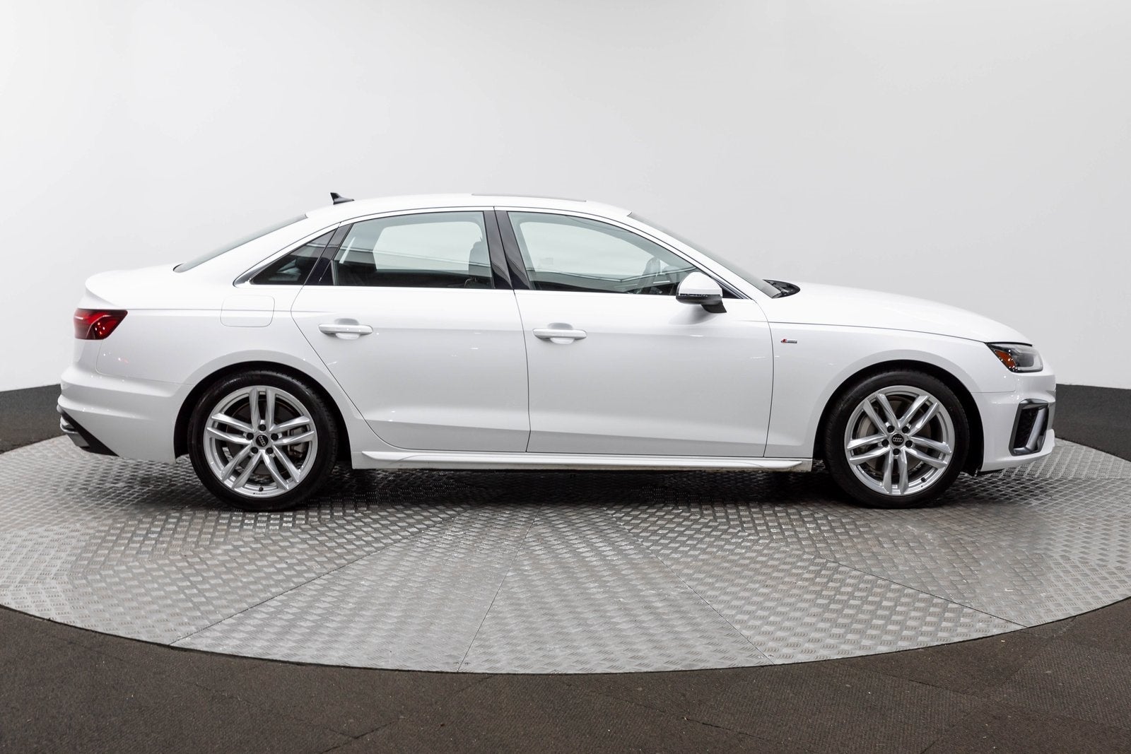 Audi A4 Sedán S line Premium Plus 2024
