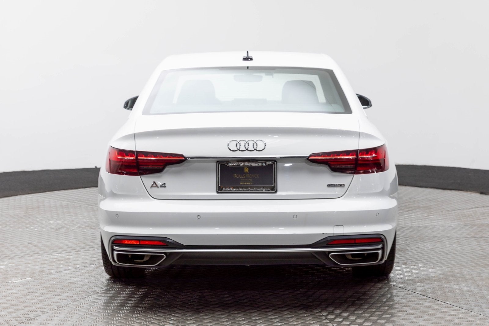 Audi A4 Sedán S line Premium Plus 2024