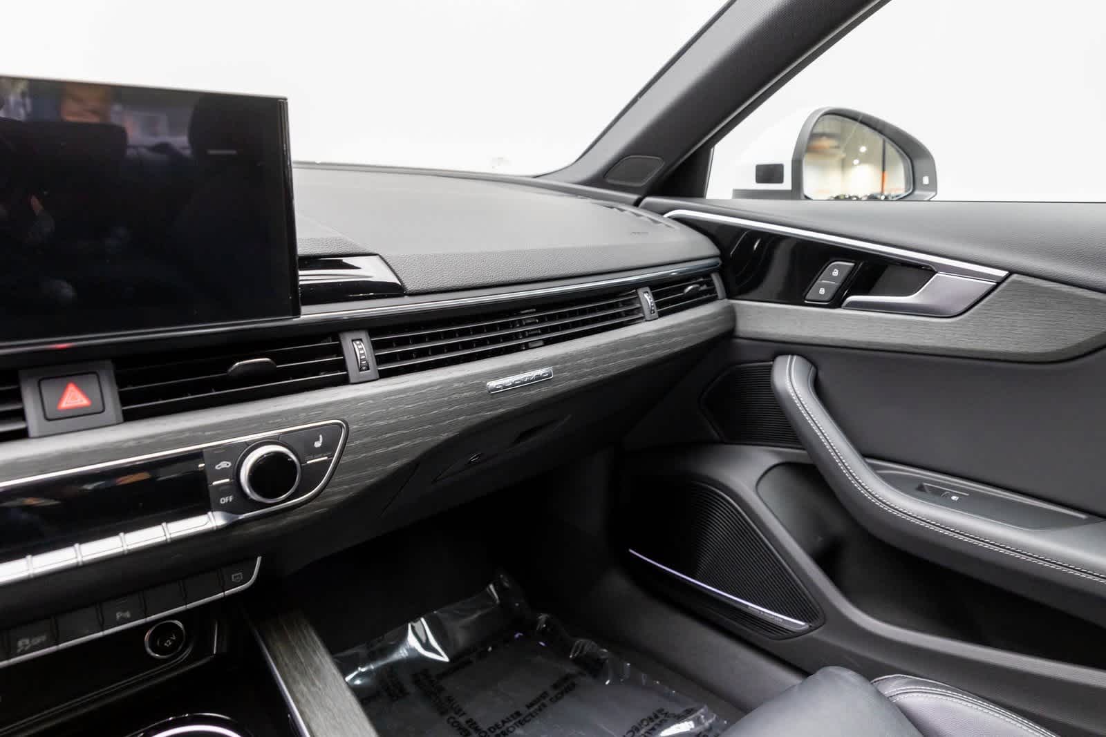 Audi A4 Sedán S line Premium Plus 2024