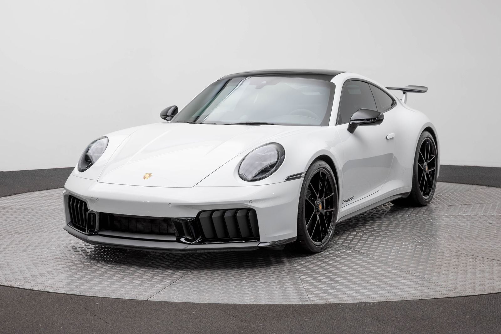 Porsche 911 Carrera 4 GTS de 2025