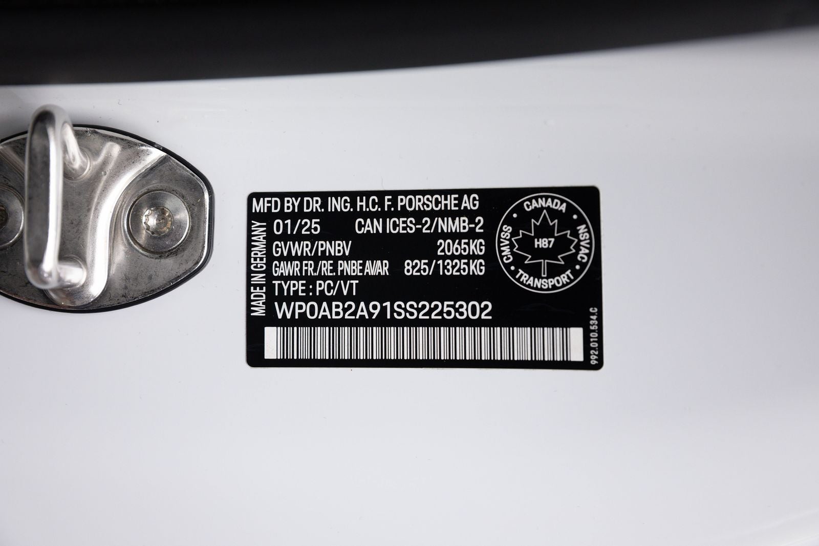 Porsche 911 Carrera 4 GTS de 2025