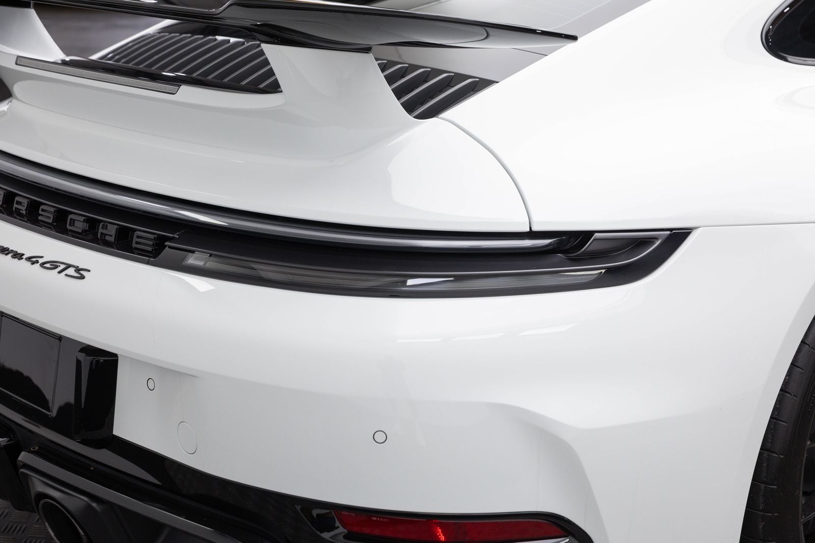 Porsche 911 Carrera 4 GTS de 2025
