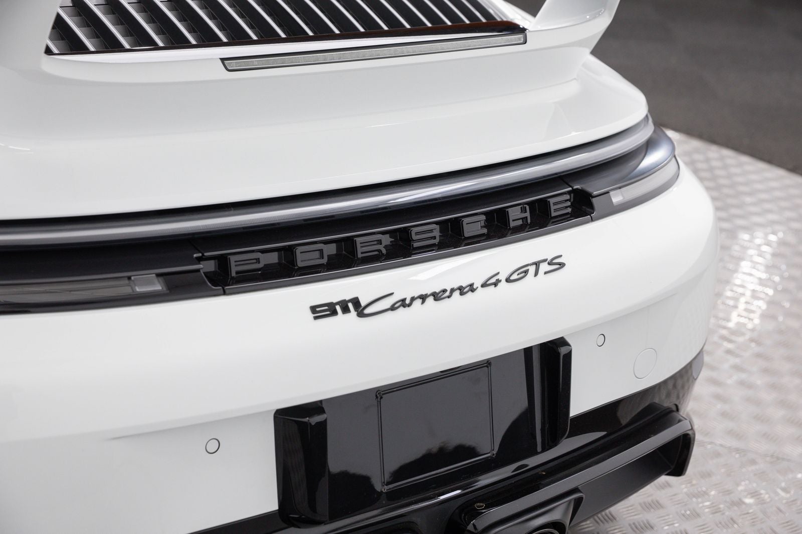 Porsche 911 Carrera 4 GTS de 2025