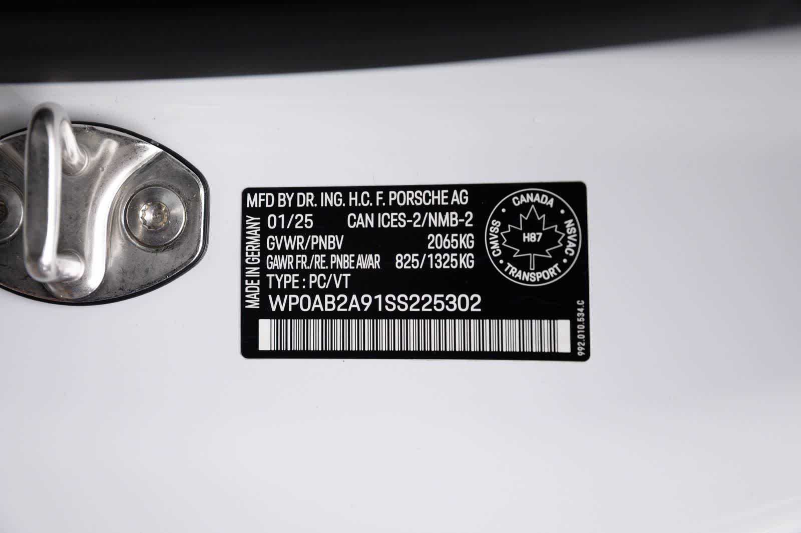 Porsche 911 Carrera 4 GTS de 2025